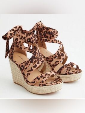 Torrid Leopard Print Espadrille Wedge Sandals Tan Ankle Wrap Size 9.5 NWT